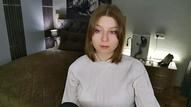 Chat +18 de RinaMoore ao vivo