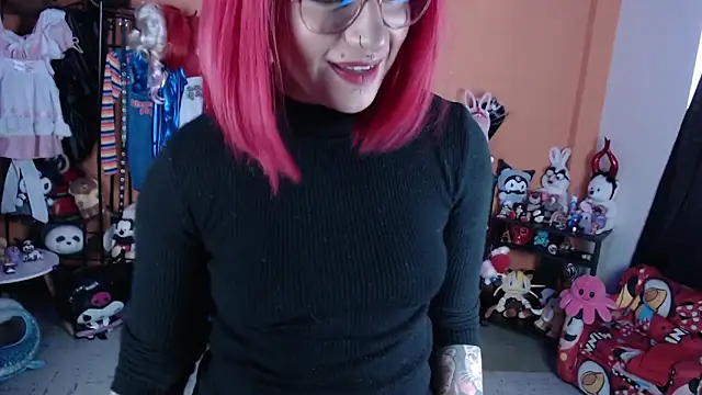 دردشة MissMiia2 الجنسية المباشرة