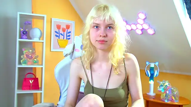 HannahHollis live XXX chat