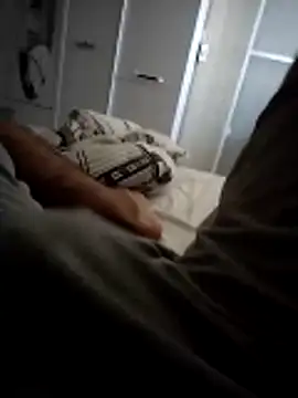 milf_hunter_35 Adlı Modelin Web Kamerası Şovu