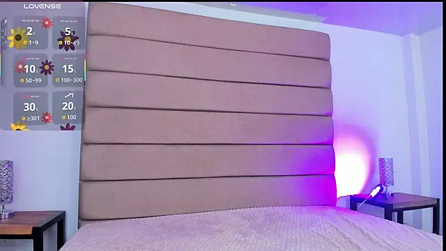 ashanti_shull: онлайн-секс-чат