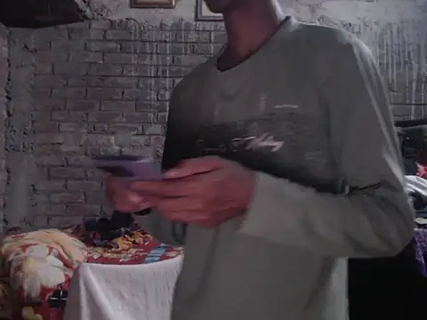 ThethunderPo লাইভ XXX চ্যাট