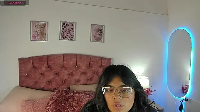 luna_velveth 即時 XXX 聊天