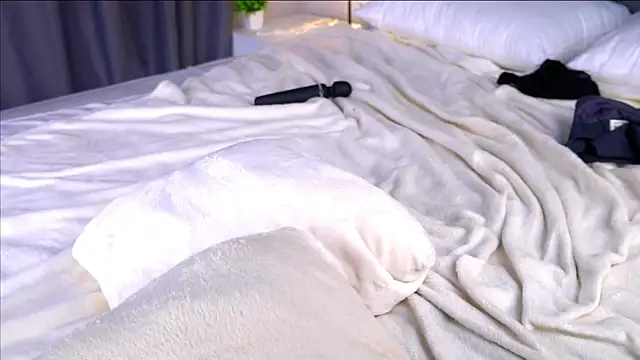 NelleMihalko 现场XXX聊天