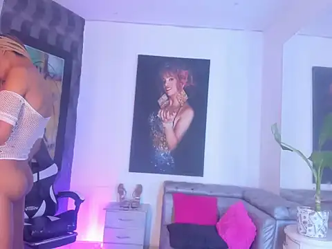 Ciara_HotTs Webcam show