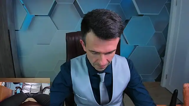 Pertunjukan Kamera Web SteveTiger