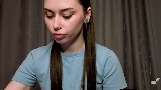 Chatroom XXX en direct de danieliis