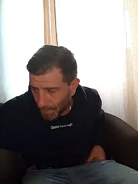 دردشة Alexdaniel89 الجنسية المباشرة