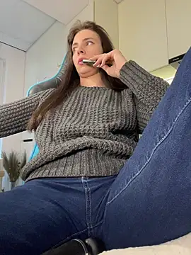 عرض كام CurlyLara