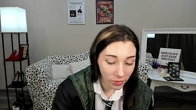 LeilaTaylors 现场XXX聊天