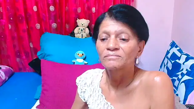 Chat XXX ao vivo de SLUTTYROXY
