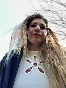 didihairypussyのウェブカメラショー