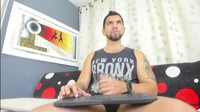 Chat +18 de JULESLAKES ao vivo