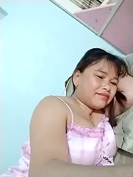 Moubie1's Live XXX Chat