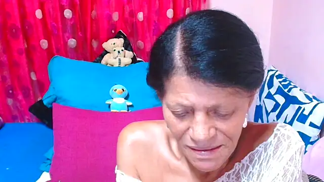 Chatroom XXX en direct de SLUTTYROXY