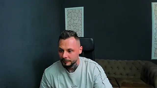 Czat XXX na żywo – BrianHunts