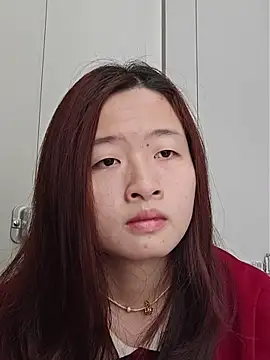 kerthwxtt Adlı Modelin Canlı XXX Sohbeti