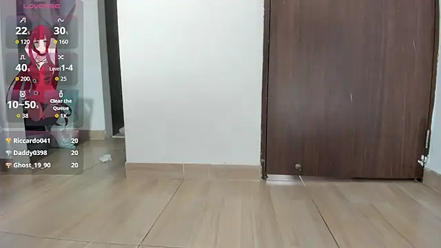 Cherry_vald élő XXX-chatje