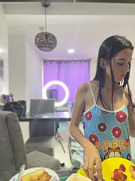 Show de Violetta_cutess na webcam