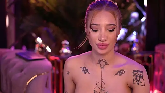 แชท XXX สดของ SiennaJayden