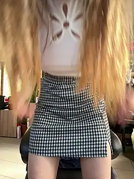 didihairypussy webcam show