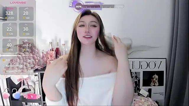 Cute_Mango élő XXX-chatje