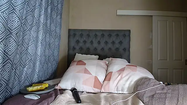 nanababe1のライブXXXチャット