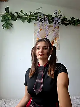 Nika_aa লাইভ XXX চ্যাট