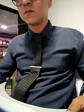 MrSecretSuit Webcam Show