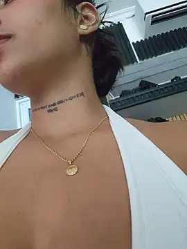 Chat XXX en directo de Lorena_Mcfly