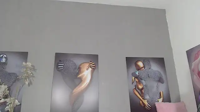 AntonellaBlanc Show in webcam