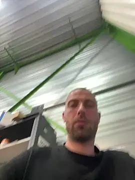 Rotteei1 Live XXX-chat