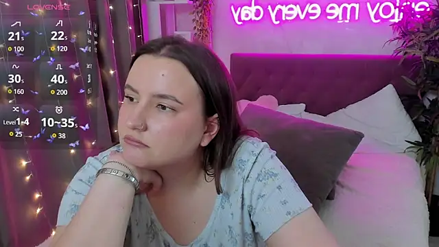 FeralPeach Live XXX-Chat