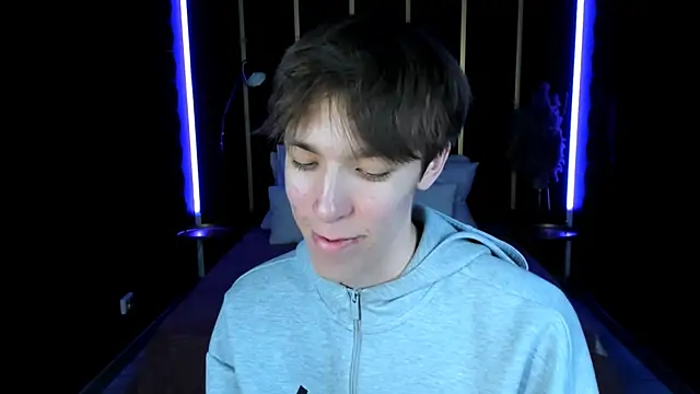 MarkBranston Adlı Modelin Canlı XXX Sohbeti