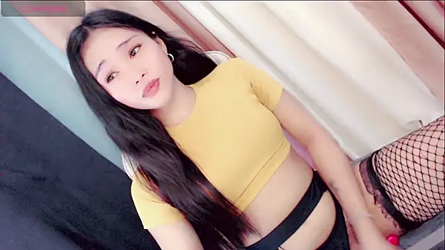 Amomentoflust99のライブXXXチャット