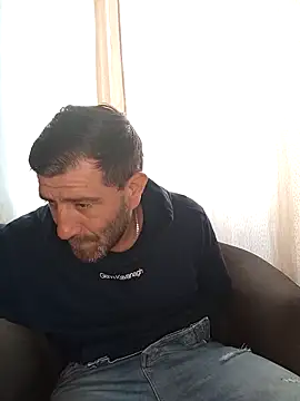 Alexdaniel89's Live XXX Chat