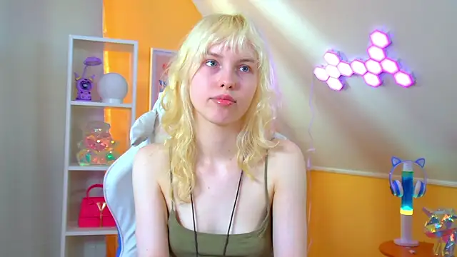 HannahHollis' Live XXX Chat