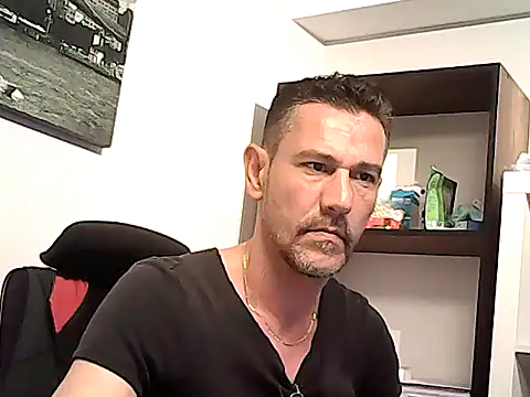 mastercharisma35's Webcam Show