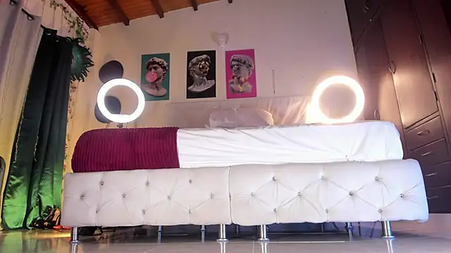 ArchieCollins live XXX chat