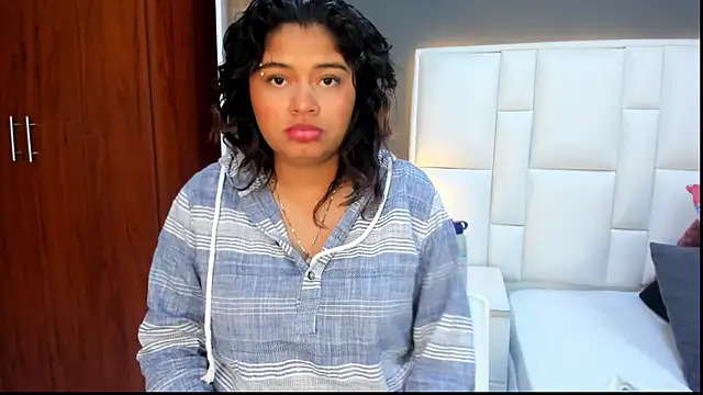 yeral2017's Live XXX Chat