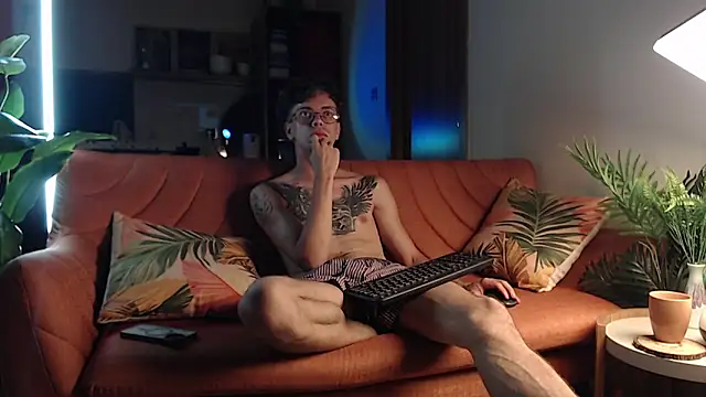 William_Henry_ Webcam Show