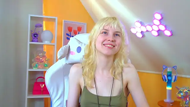 Chat XXX en directo de HannahHollis