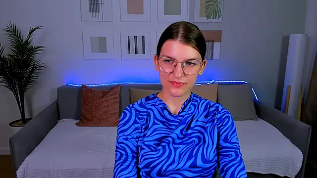 Онлайн чат XXX AnnaThorne