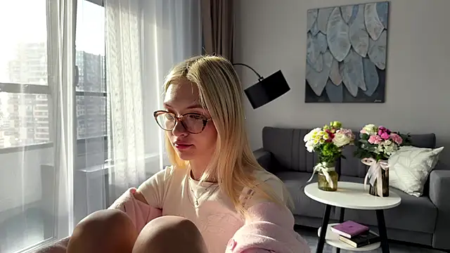 EvelineMolima 现场XXX聊天