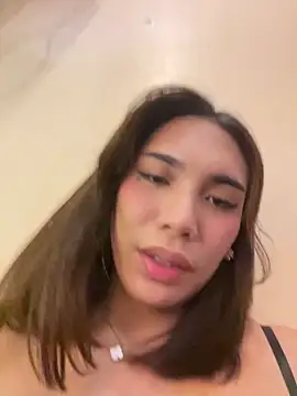 SideChick_Bunny élő XXX-chatje