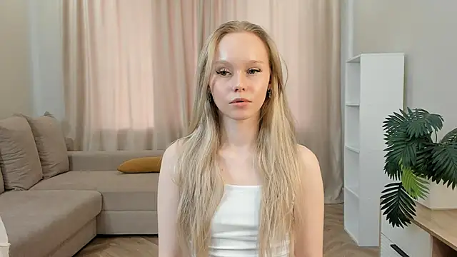 MadieTrajillo's Webcam Show