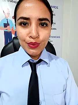 MAYE__13: онлайн-секс-чат