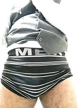 SADDLECOCK live XXX chat