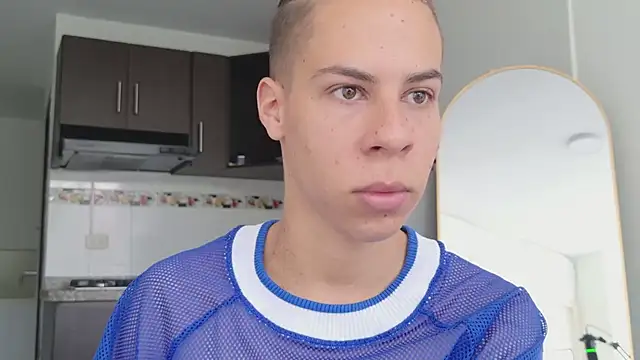 grey___27 élő XXX-chatje