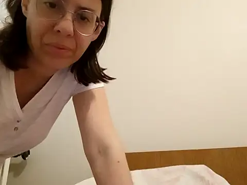 hotnathy69's Webcam Show